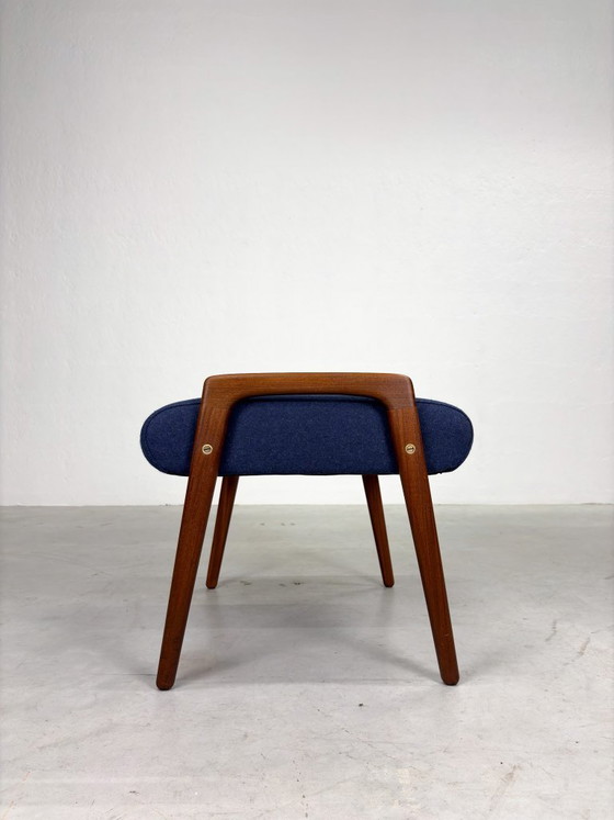 Sgabello Pastoe 'Ruster' di Yngve Ekström – Poggiapiedi e pouf, Wood (photo 12 of 13)
