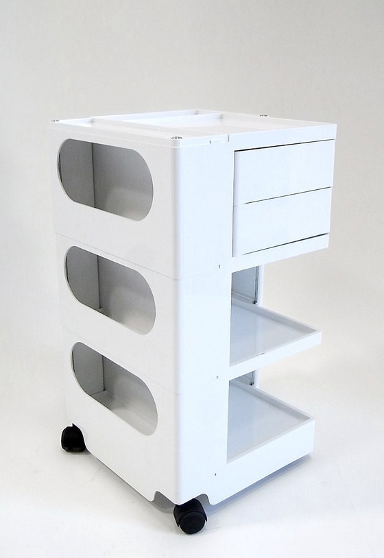 Image 1 of Carro Boby en blanco, diseñado por Joe Colombo para B-Line, Italia, 2009.