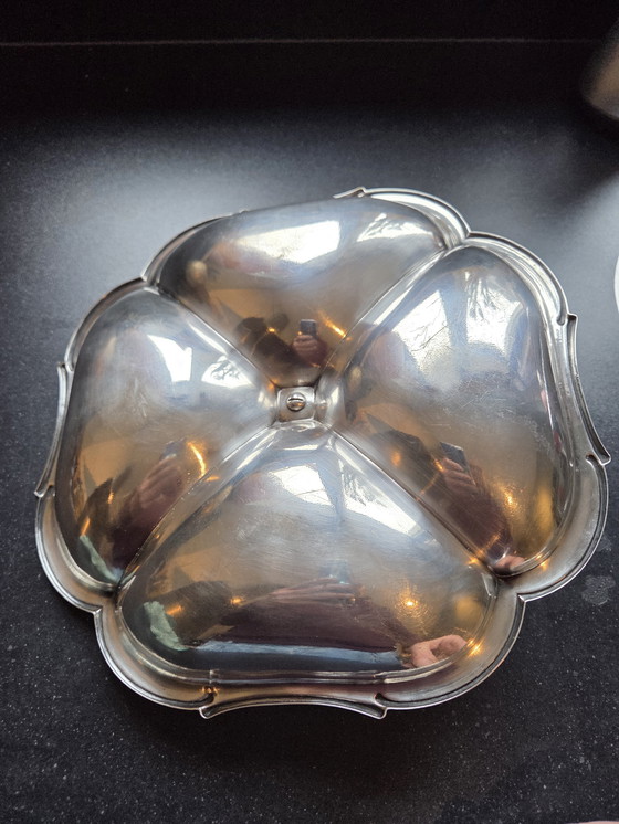 Image 1 of Piatto a forma di conchiglia Art Déco