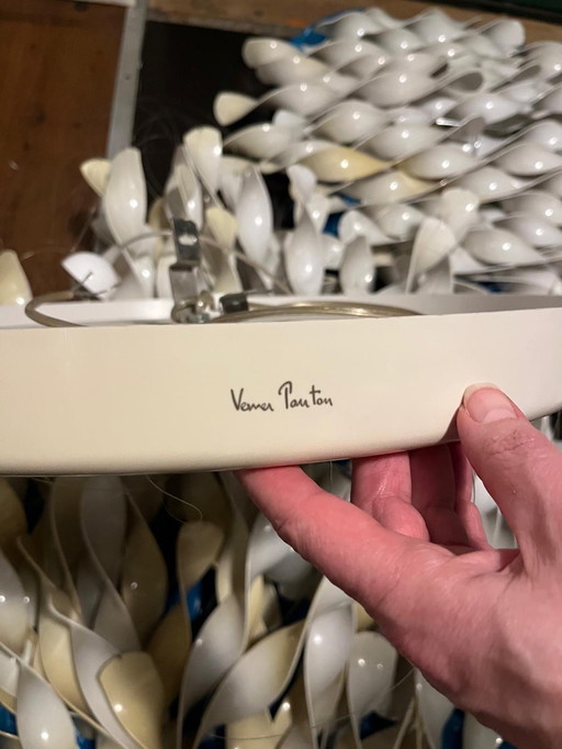 2 Originele Vintage Verner Panton SP1 Lamp – Kunststof op IJzeren Draadjes