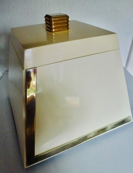 Vintage Design pyramid-shaped ice bucket "the Turnwald Collection International", Hollywood Regency Style.