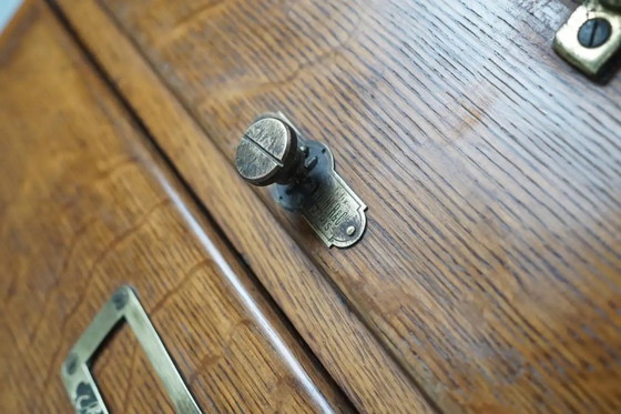 Image 1 of Französischer Apothekerschrank / Aktenschrank aus Eiche, 1920er/30er Jahre