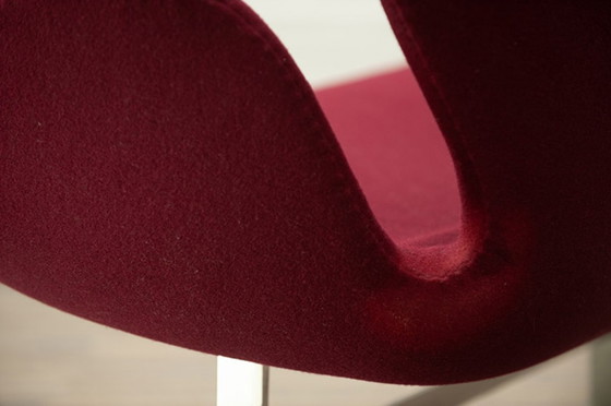 Image 1 of Fritz Hansen Schwanen-Sofa, 2-Sitzer