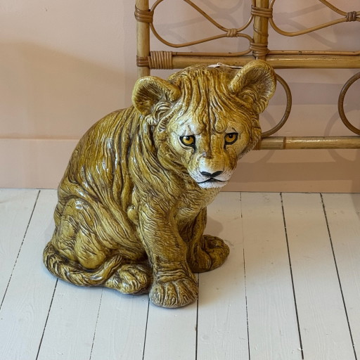 Lionceau en terre cuite fabriqué en Italie