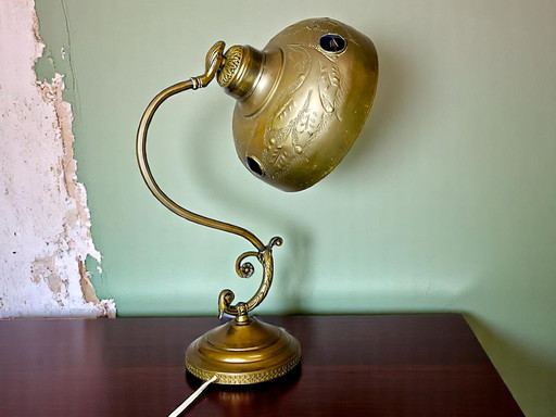 Lampe de table Art Déco Vintage en laiton orné avec inserts en verre bleu, années 1930