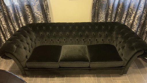Precioso sofá de 3 plazas de terciopelo negro