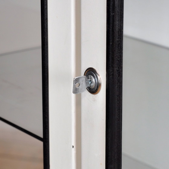 Image 1 of Medizinisches Kabinett aus Eisen und Glas, 1970er Jahre