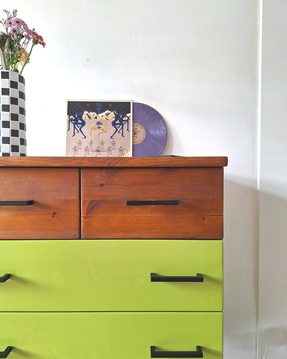 Image 1 of cómoda antigua