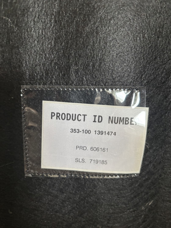 Image 1 of Leolux Seat light gray