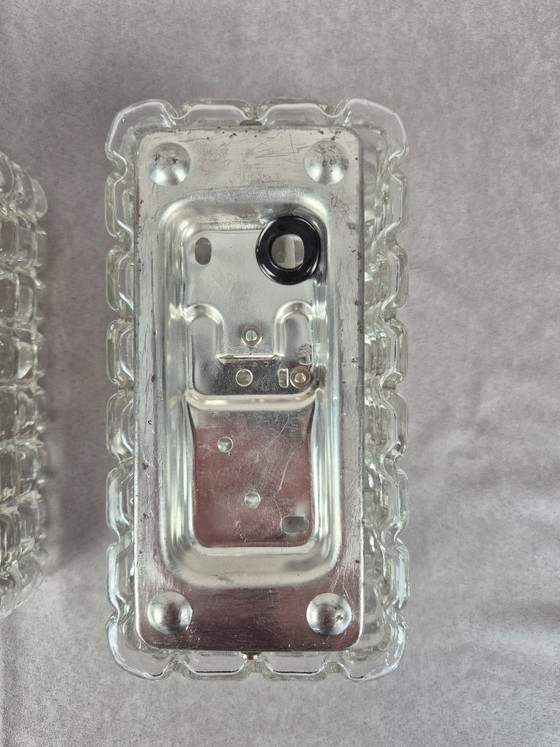 Paire d'appliques murales ERCO 54 090 en verre bullé, style moderne allemand des années 1960. – Glass (photo 13 of 14)