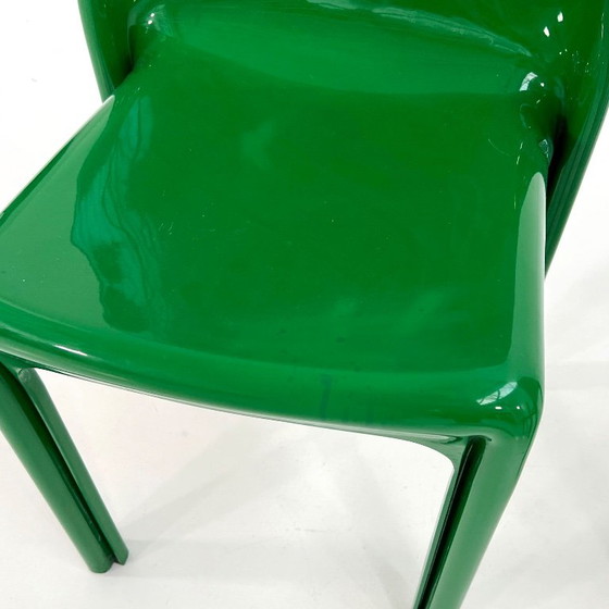 Grüner Selene Stuhl von Vico Magistretti für Artemide, 1970er – Esszimmerstühle, Plastic (photo 10 of 12)