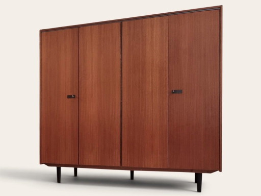 Mid Century Kleiderschrank