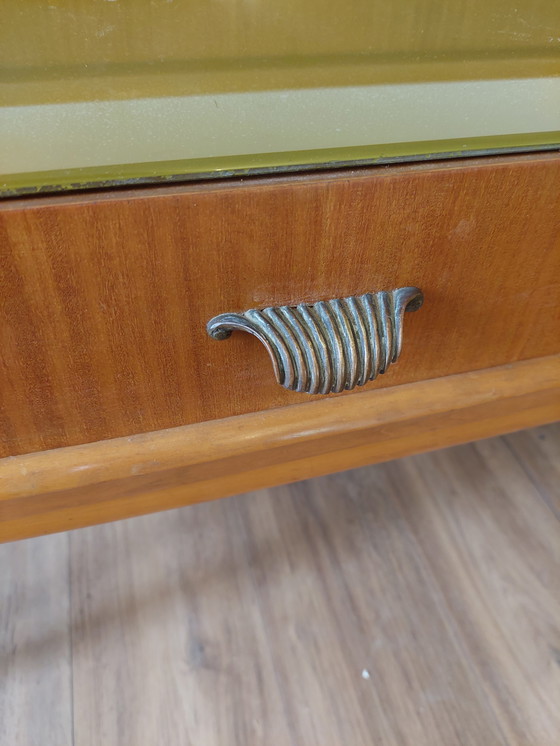 Image 1 of Coiffeuse italienne sur mesure des années 1950, fabriquée par La Permente en bois de cerisier.