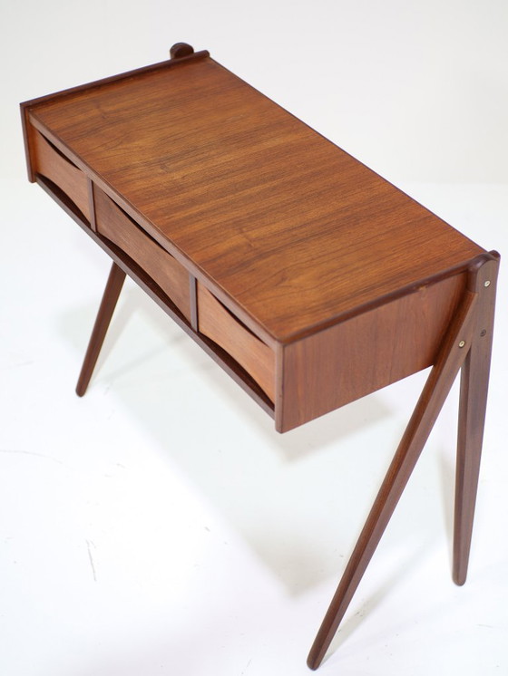 Image 1 of Coiffeuse, meuble d'entrée et commode en teck d'Arne Vodder, années 1960
