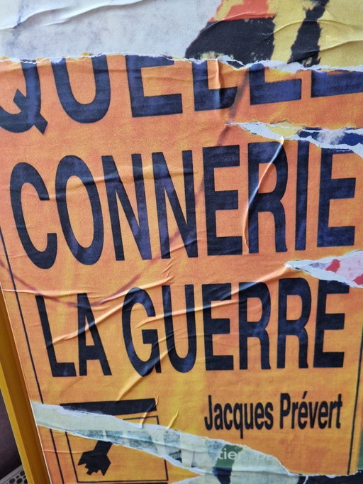 Lithographie gaufrée Jacques Villeglé : Quelle connerie la guerre"
