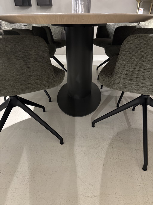 Bert Plantagie ovale tafel