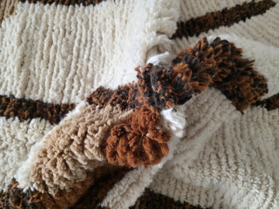 Image 1 of Magnificent handcrafted rug 200cm x 300cm