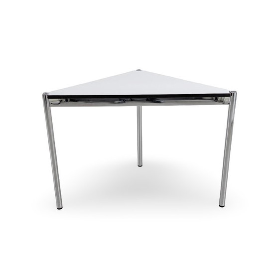 Image 1 of Originele 2-delige set USM Haller driehoekige witte hoekbureaus