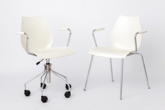 Image 1 of Vintage Kartell Maui draaistoel van Vico Magistretti | Italiaanse design bureaustoel | jaren 2000