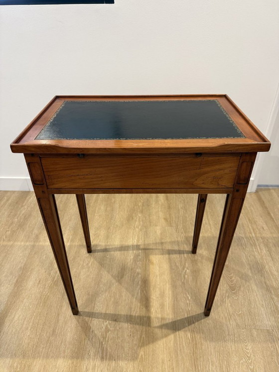 Beistellschreibtisch im Louis XVI Stil – Beistelltische, Holz (photo 3 of 11)