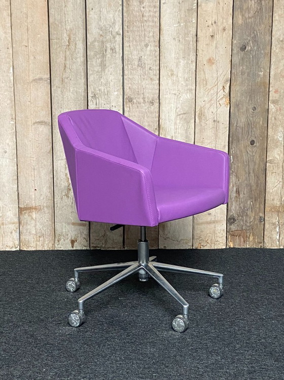 5 sillas de conferencia Casala Parker Design con ruedas – Plastic (photo 3 of 5)