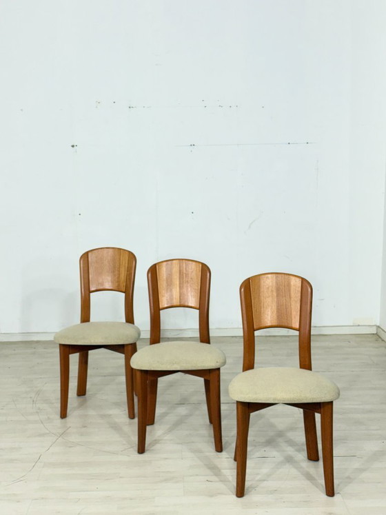 Image 1 of Prachtige vintage eetkamerstoelen / stoelen uit het midden van de vorige eeuw – jaren 60