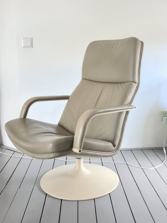 Image 1 of Artifort F182 Geoffrey Harcourt voor, jaren 1960