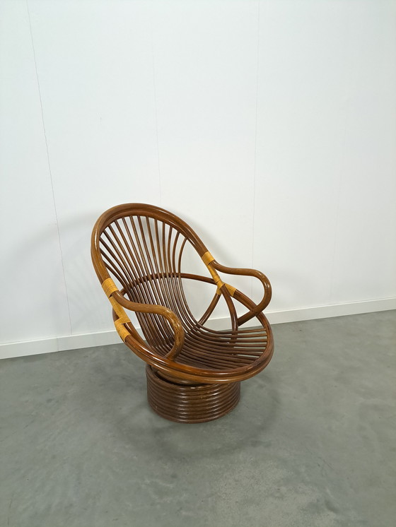 Image 1 of Rotan Manou Draai Stoel Vintage