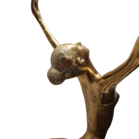 Image 1 of Ballerina in ottone nello stile di Somchai Hattakitkosol