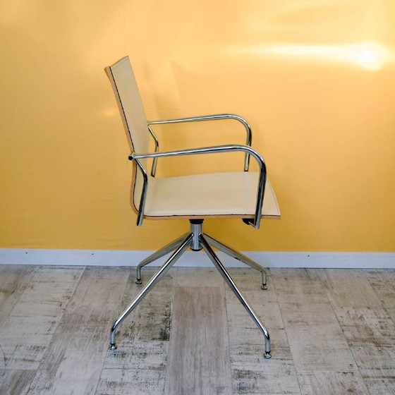 Image 1 of SALDI -10% IKARA originale - Sedie da ufficio per la casa. Design elegante su una stabile base girevole.