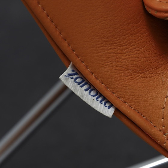 Image 1 of Poltrona di design in pelle Milord Alfredo Häberli Zanotta