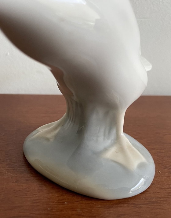 Image 1 of Lladró - Figurine en porcelaine Oie modèle 4661 conçue par Fulgencio García en 1970
