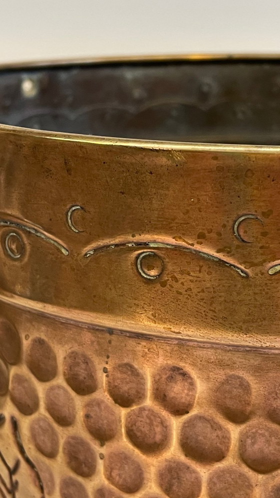 Image 1 of Großer antiker Blumentopf