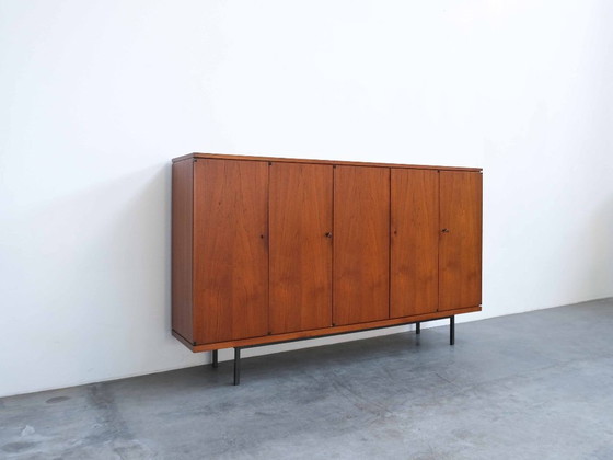 Image 1 of "TORVIK" vintage dressoir/commode uit het midden van de 20e eeuw