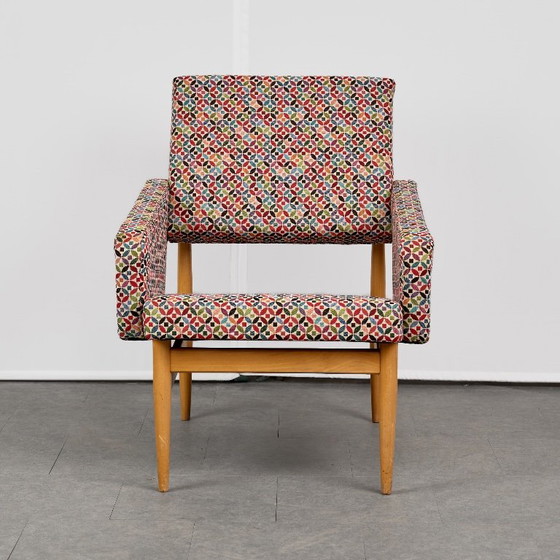 Fauteuil vintage, TON, années 1960, Tchécoslovaquie – Textile, Wood (photo 10 of 12)
