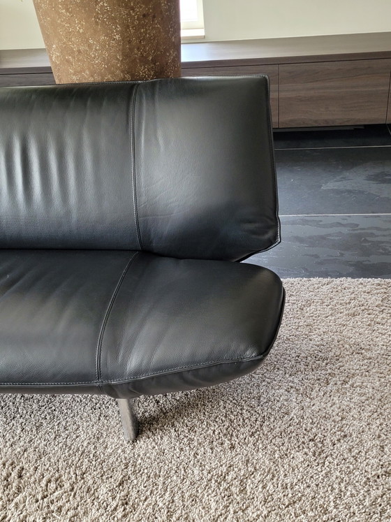 Leolux Tango 2-Seater Sofa Black Leather – 2 seaters (photo 4 of 5)