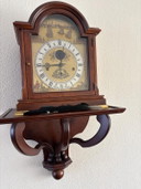 Orologio da tavolo Christiaan Huygens (modello 1403) + consolle a muro e scontrino d'acquisto (2000)