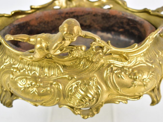 Image 1 of Antique gilt bronze jardinière with putti – Rococo style, ca. 1900