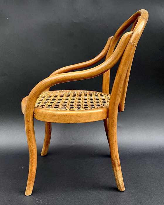 Antique Thonet Doll Chair in Bentwood & Cane, c.1900 – Decorative Objects, Rattan (photo 6 of 8)
