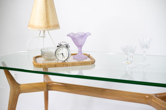 Image 1 of Table basse sculpturale Mid Century de style scandinave