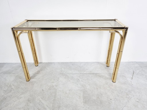 Mesa consola vintage de imitación de bambú y latón