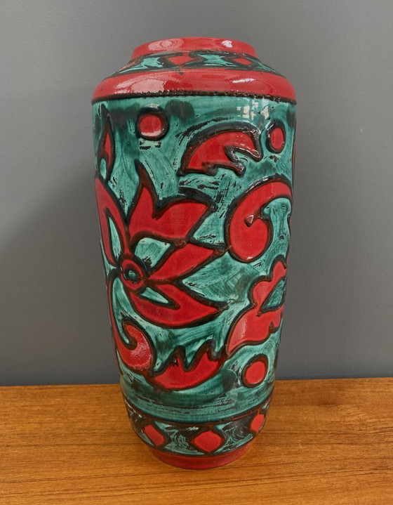 Image 1 of Large vase in red and green by Scheurich west germany model 517-45