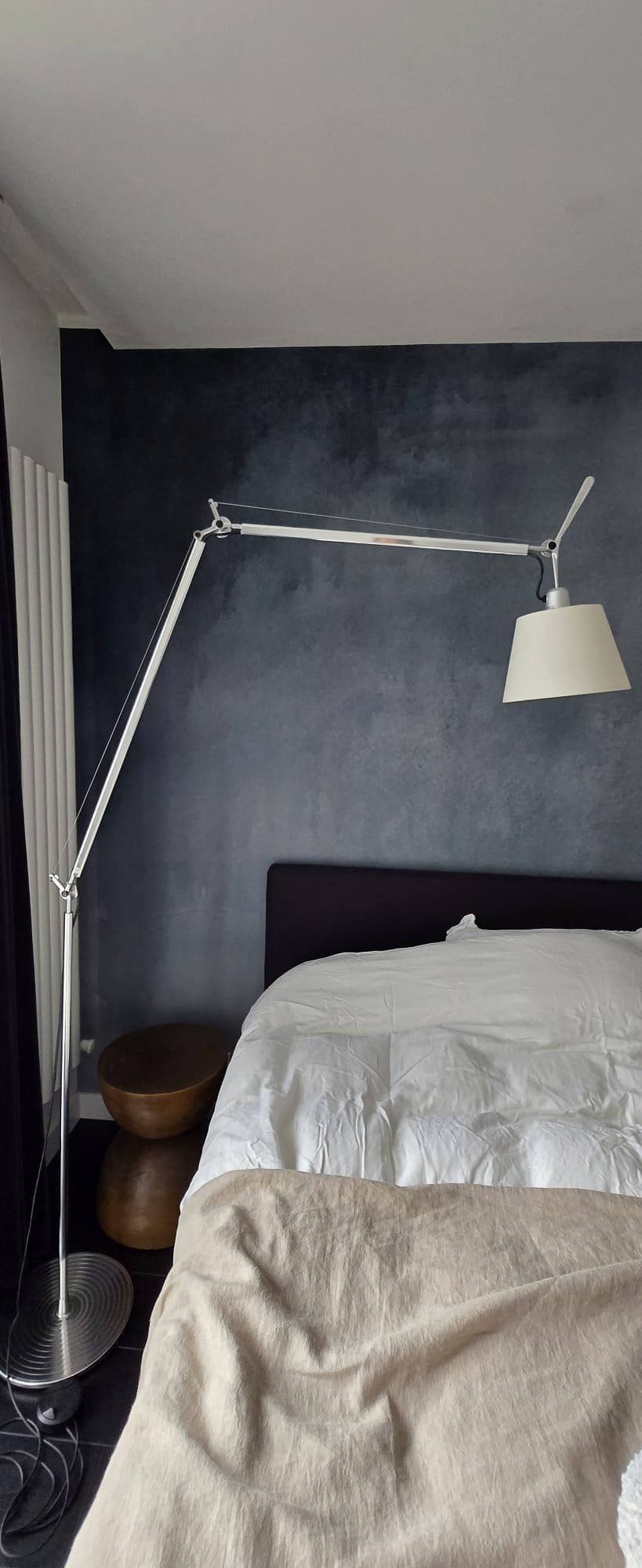 Artemide Floor lights | Whoppah Artemide Floor lights | Whoppah