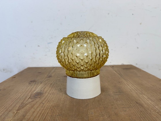 Image 1 of Lampada da soffitto vintage in porcellana bianca, anni '70