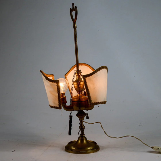 Table Lamp, Florentine Antique Electrified Brass Oil Lamp, Late 19th Century, Yellow, Vintage (photo 6 of 8)