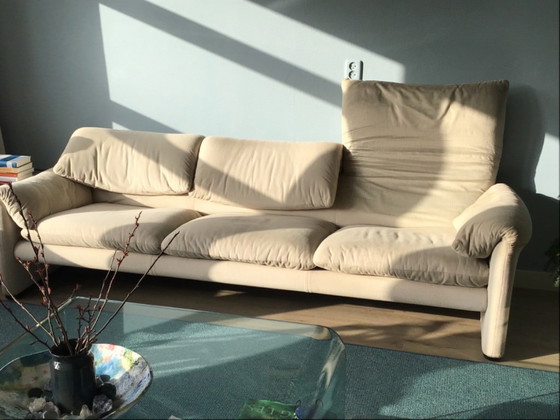 Image 1 of Vintage 3-seater sofa “Maralunga” by Vico Magistretti for Cassina, 1973