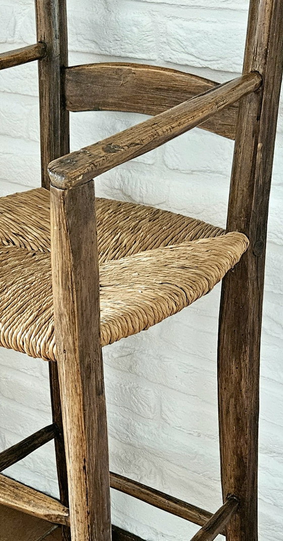 Image 1 of Chaise haute française ancienne avec assise en osier