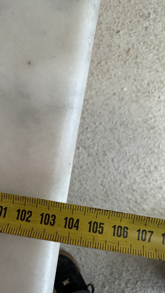 Image 1 of Tavolo da pranzo ottagonale in marmo