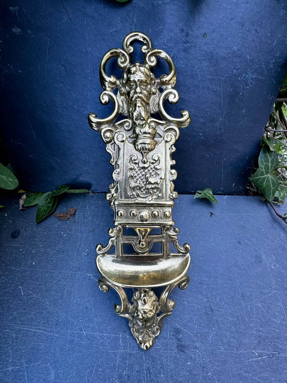 Portariviste barocco in ottone, porta fiammiferi da parete in ottone. – Brass, Barok (photo 2 of 5)