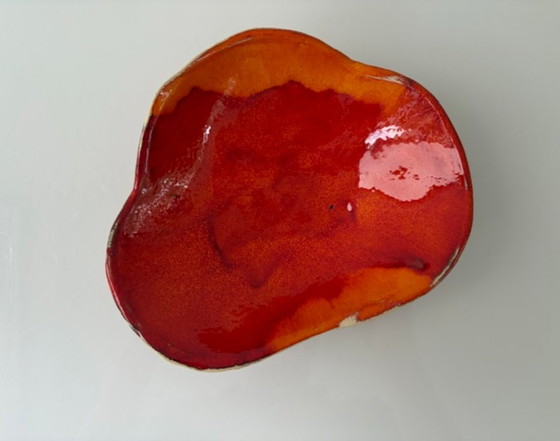 Handwerkliche Tulpenblatt-Schale – handgefertigtes Unikat – Schalen, Ceramic (photo 8 of 11)